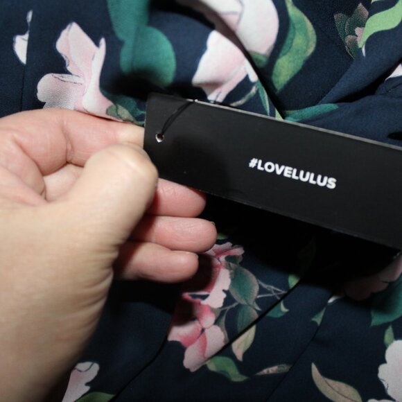 FALL SALE! Lulus Dress Rosalinda Navy Blue Floral Print Long Sleeve Medium NWT's - Picture 11 of 13